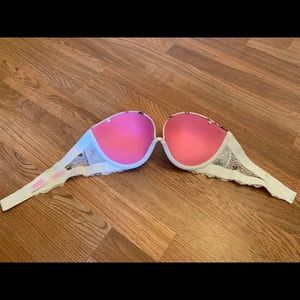Strapless Rose Bra 34C